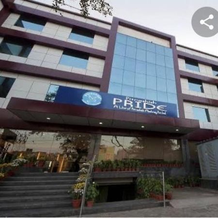 Hotel Pitrashish Pride Igi Intl Airport Delhi Exterior foto