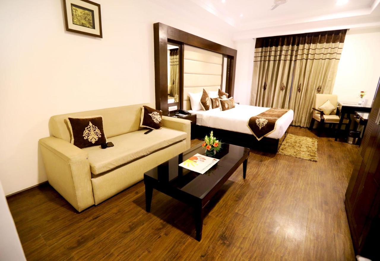 Hotel Pitrashish Pride Igi Intl Airport Delhi Exterior foto