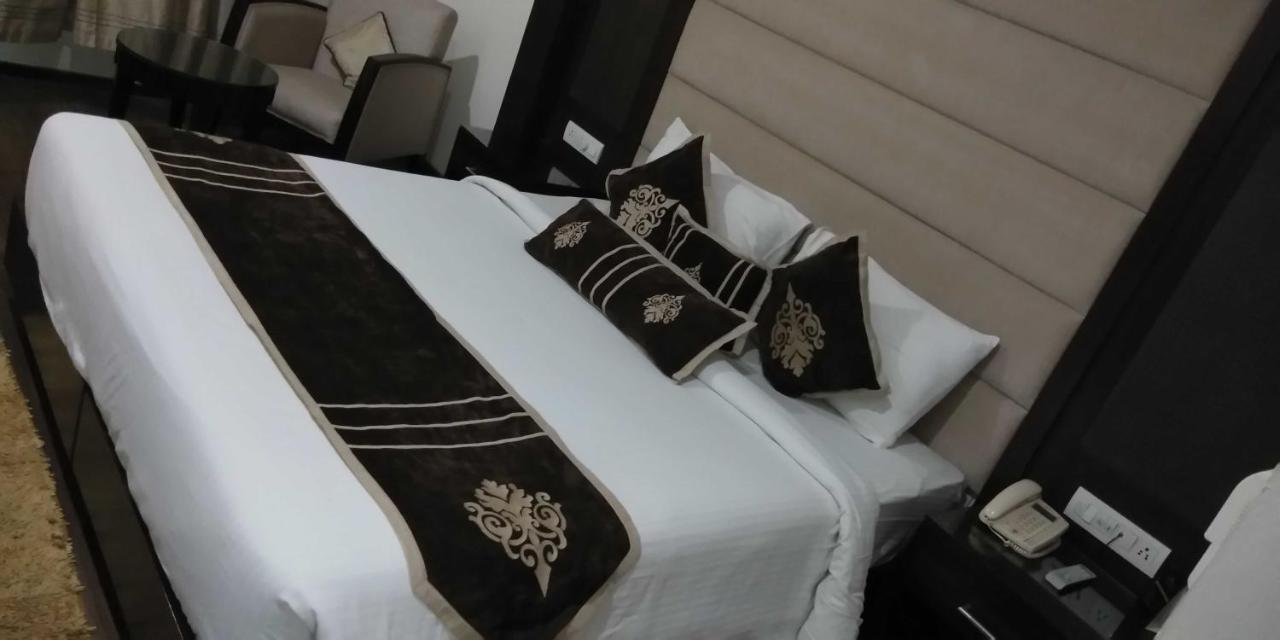 Hotel Pitrashish Pride Igi Intl Airport Delhi Exterior foto